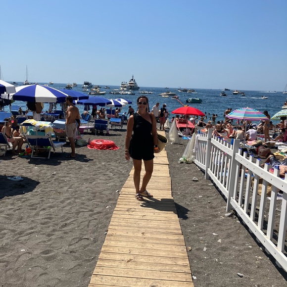 Meet your Posher, Kelly - Picture 1 of 1